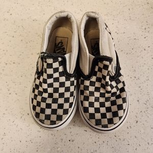 Toddler Checkered Vans Size 8